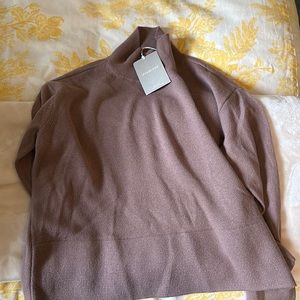 Brand new with tags Everlane mock neck cashmere